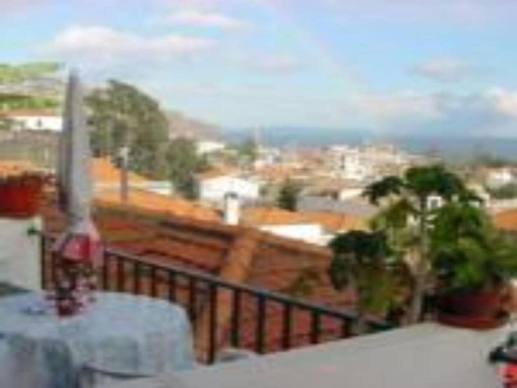 Pensao Residencial Vila Teresinha Funchal  Bagian luar foto